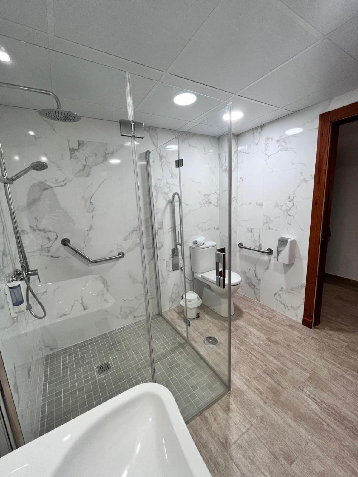 מאלגה Hotel Romerito מראה חיצוני תמונה