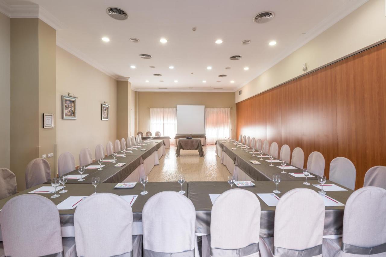 מאלגה Hotel Romerito מראה חיצוני תמונה